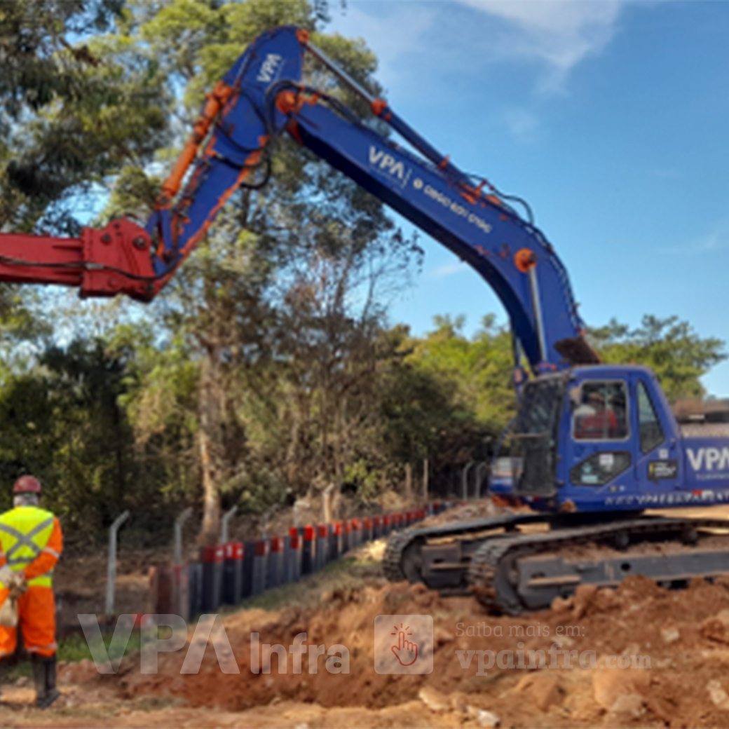 Estacas Prancha para construção de reservatório de água em Usina Termelétrica da Petrobras